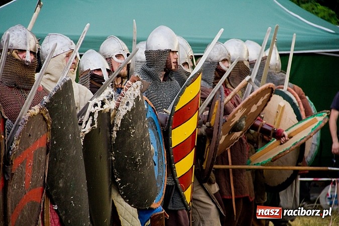 Zdjęcie w galerii na portalu naszraciborz.pl: W Raciborzu starły się hufce z całej Polski wiadomości z regionu