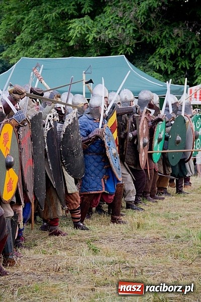 Zdjęcie w galerii na portalu naszraciborz.pl: W Raciborzu starły się hufce z całej Polski wiadomości z regionu