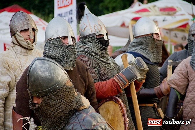 Zdjęcie w galerii na portalu naszraciborz.pl: W Raciborzu starły się hufce z całej Polski wiadomości z regionu