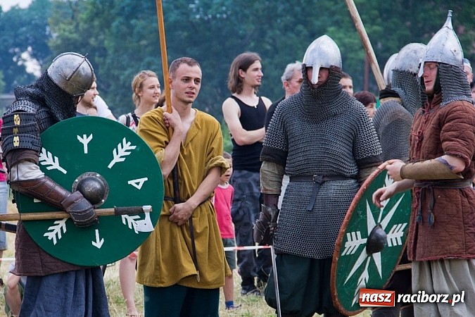 Zdjęcie w galerii na portalu naszraciborz.pl: W Raciborzu starły się hufce z całej Polski wiadomości z regionu