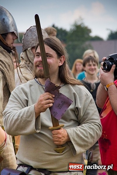 Zdjęcie w galerii na portalu naszraciborz.pl: W Raciborzu starły się hufce z całej Polski wiadomości z regionu