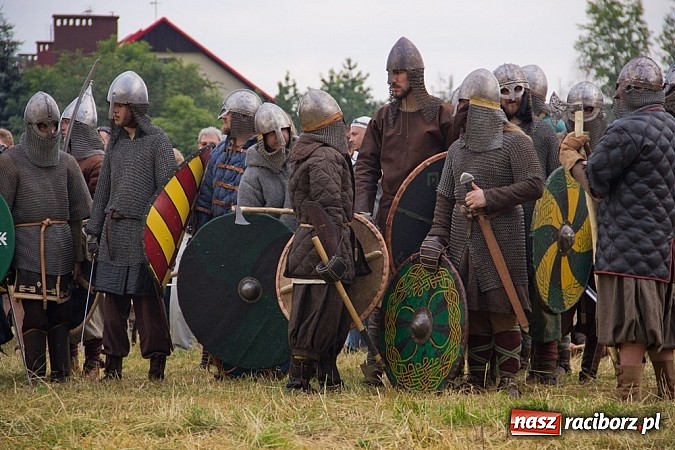 Zdjęcie w galerii na portalu naszraciborz.pl: W Raciborzu starły się hufce z całej Polski wiadomości z regionu