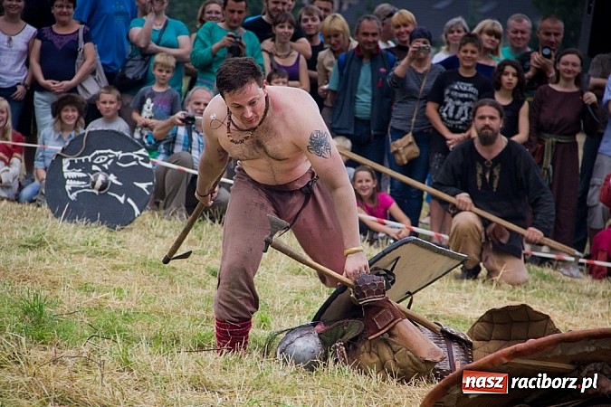 Zdjęcie w galerii na portalu naszraciborz.pl: W Raciborzu starły się hufce z całej Polski wiadomości z regionu