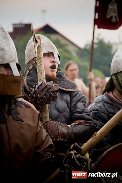 Zdjęcie w galerii na portalu naszraciborz.pl: W Raciborzu starły się hufce z całej Polski wiadomości z regionu