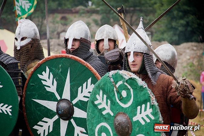 Zdjęcie w galerii na portalu naszraciborz.pl: W Raciborzu starły się hufce z całej Polski wiadomości z regionu