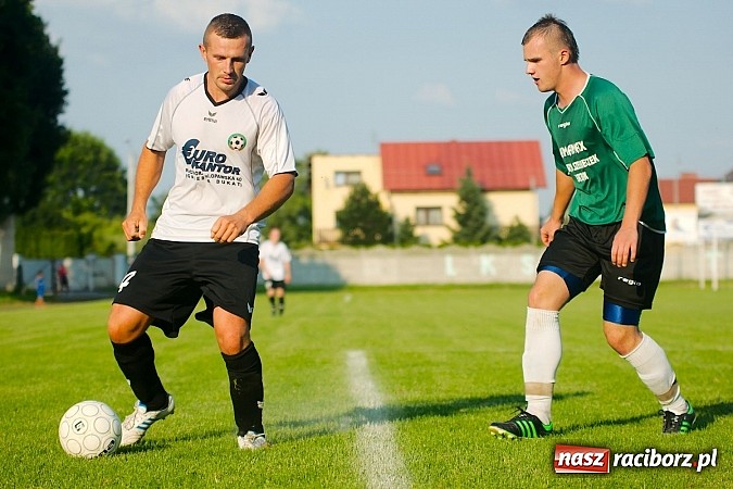 Zdjęcie w galerii na portalu naszraciborz.pl: Młodzież Krzyżanowic obroniła trofeum. Decydowały rzuty karne wiadomości z regionu