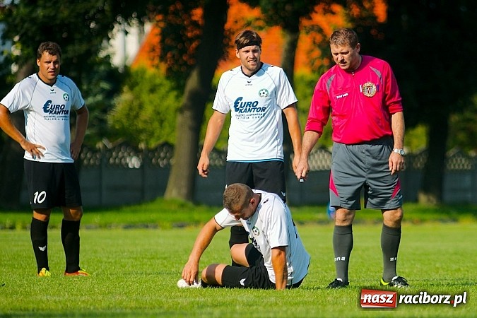 Zdjęcie w galerii na portalu naszraciborz.pl: Młodzież Krzyżanowic obroniła trofeum. Decydowały rzuty karne wiadomości z regionu
