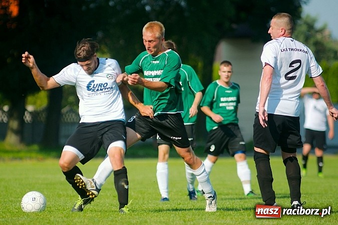Zdjęcie w galerii na portalu naszraciborz.pl: Młodzież Krzyżanowic obroniła trofeum. Decydowały rzuty karne wiadomości z regionu