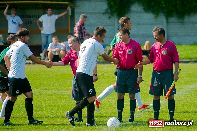 Zdjęcie w galerii na portalu naszraciborz.pl: Młodzież Krzyżanowic obroniła trofeum. Decydowały rzuty karne wiadomości z regionu