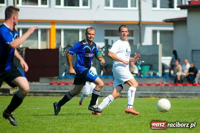 Zdjęcie w galerii na portalu naszraciborz.pl: Młodzież Krzyżanowic obroniła trofeum. Decydowały rzuty karne wiadomości z regionu