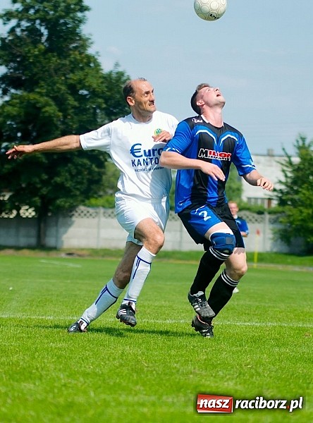 Zdjęcie w galerii na portalu naszraciborz.pl: Młodzież Krzyżanowic obroniła trofeum. Decydowały rzuty karne wiadomości z regionu