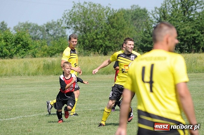 Zdjęcie w galerii na portalu naszraciborz.pl: Sportowa i kulturalna niedziela w Borucinie wiadomości z regionu