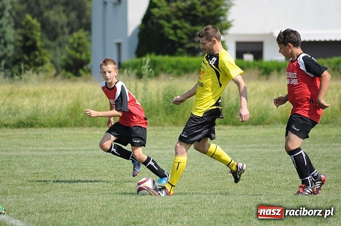 Zdjęcie w galerii na portalu naszraciborz.pl: Sportowa i kulturalna niedziela w Borucinie wiadomości z regionu