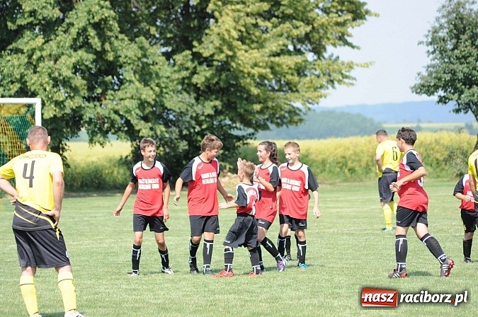 Zdjęcie w galerii na portalu naszraciborz.pl: Sportowa i kulturalna niedziela w Borucinie wiadomości z regionu