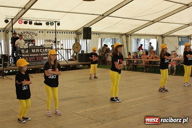 Zdjęcie w galerii na portalu naszraciborz.pl: Sportowa i kulturalna niedziela w Borucinie wiadomości z regionu