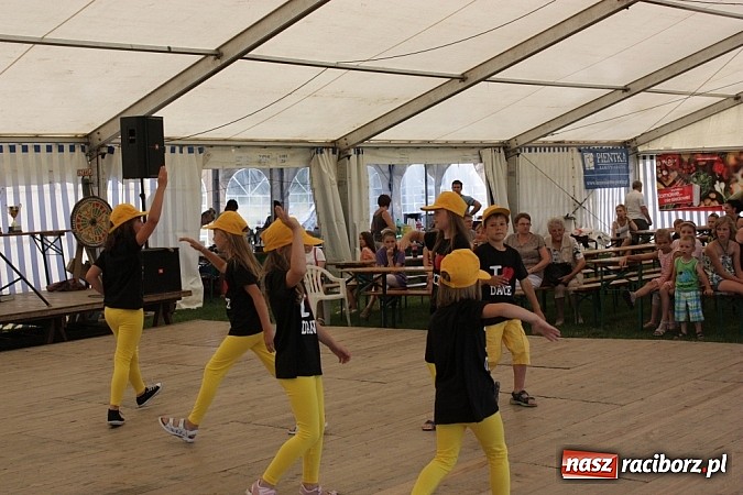 Zdjęcie w galerii na portalu naszraciborz.pl: Sportowa i kulturalna niedziela w Borucinie wiadomości z regionu