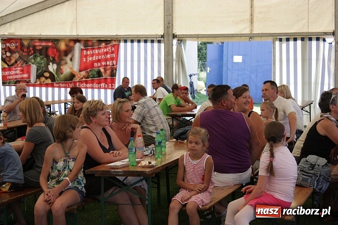 Zdjęcie w galerii na portalu naszraciborz.pl: Sportowa i kulturalna niedziela w Borucinie wiadomości z regionu