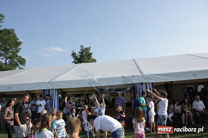 Zdjęcie w galerii na portalu naszraciborz.pl: Sportowa i kulturalna niedziela w Borucinie wiadomości z regionu