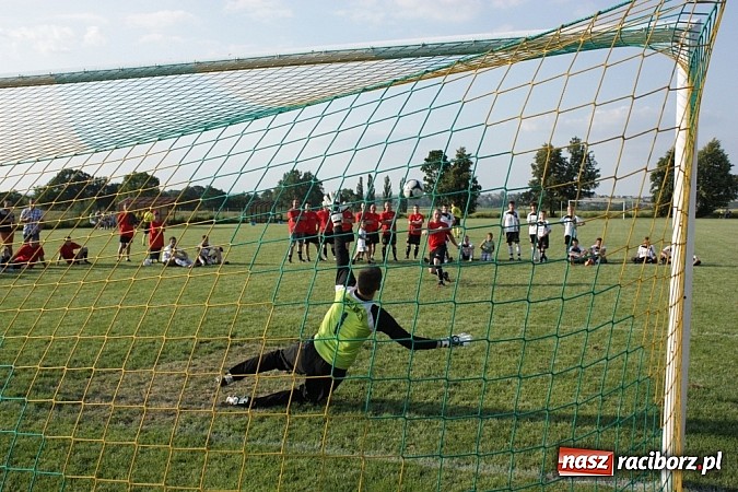 Zdjęcie w galerii na portalu naszraciborz.pl: Sportowa i kulturalna niedziela w Borucinie wiadomości z regionu