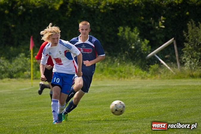 Zdjęcie w galerii na portalu naszraciborz.pl: Studzienna z pucharem prezydenta wiadomości z regionu