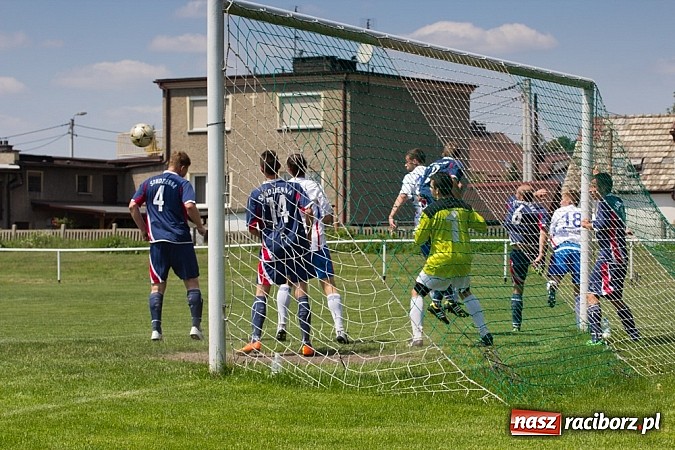 Zdjęcie w galerii na portalu naszraciborz.pl: Studzienna z pucharem prezydenta wiadomości z regionu