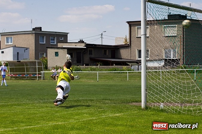 Zdjęcie w galerii na portalu naszraciborz.pl: Studzienna z pucharem prezydenta wiadomości z regionu