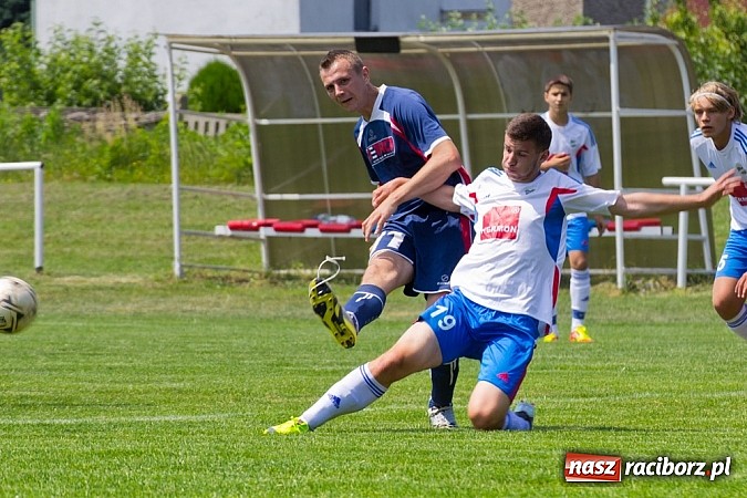 Zdjęcie w galerii na portalu naszraciborz.pl: Studzienna z pucharem prezydenta wiadomości z regionu