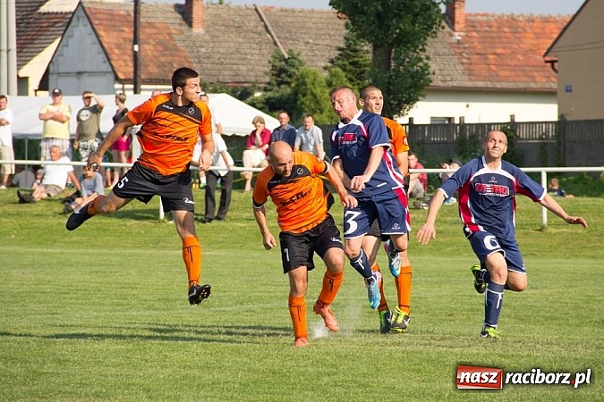 Zdjęcie w galerii na portalu naszraciborz.pl: Studzienna z pucharem prezydenta wiadomości z regionu