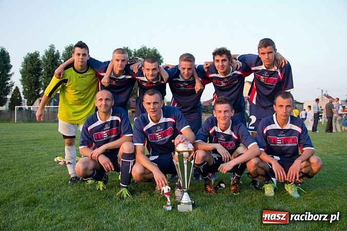 Zdjęcie w galerii na portalu naszraciborz.pl: Studzienna z pucharem prezydenta wiadomości z regionu