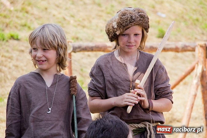 Zdjęcie w galerii na portalu naszraciborz.pl: Niedziela ze wczesnym średniowieczem wiadomości z regionu