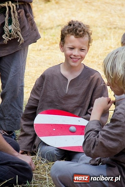 Zdjęcie w galerii na portalu naszraciborz.pl: Niedziela ze wczesnym średniowieczem wiadomości z regionu