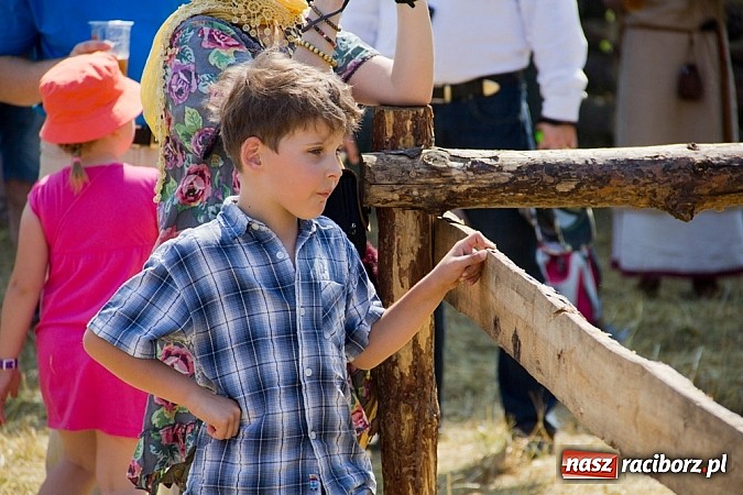 Zdjęcie w galerii na portalu naszraciborz.pl: Niedziela ze wczesnym średniowieczem wiadomości z regionu