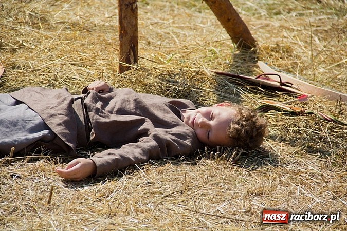 Zdjęcie w galerii na portalu naszraciborz.pl: Niedziela ze wczesnym średniowieczem wiadomości z regionu