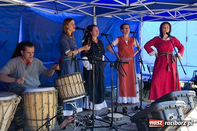 Zdjęcie w galerii na portalu naszraciborz.pl: Niedziela ze wczesnym średniowieczem wiadomości z regionu