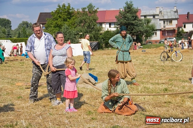 Zdjęcie w galerii na portalu naszraciborz.pl: Niedziela ze wczesnym średniowieczem wiadomości z regionu