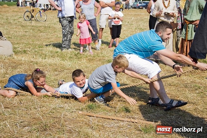 Zdjęcie w galerii na portalu naszraciborz.pl: Niedziela ze wczesnym średniowieczem wiadomości z regionu
