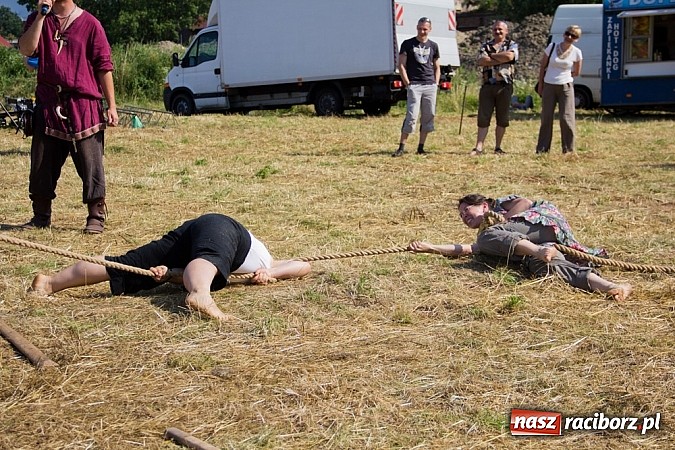 Zdjęcie w galerii na portalu naszraciborz.pl: Niedziela ze wczesnym średniowieczem wiadomości z regionu