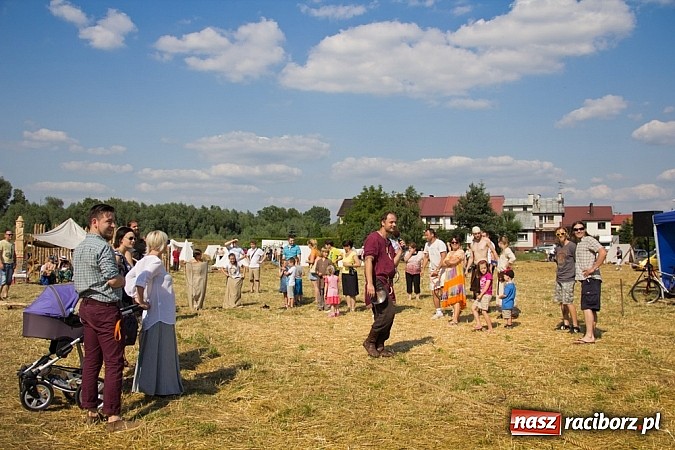 Zdjęcie w galerii na portalu naszraciborz.pl: Niedziela ze wczesnym średniowieczem wiadomości z regionu