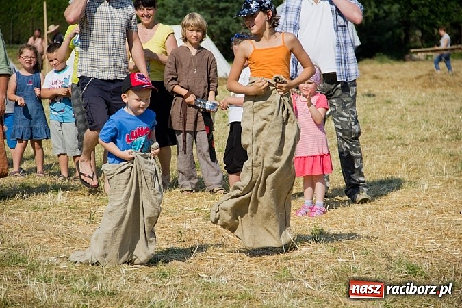 Zdjęcie w galerii na portalu naszraciborz.pl: Niedziela ze wczesnym średniowieczem wiadomości z regionu