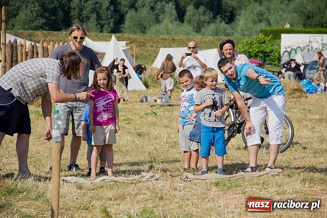 Zdjęcie w galerii na portalu naszraciborz.pl: Niedziela ze wczesnym średniowieczem wiadomości z regionu