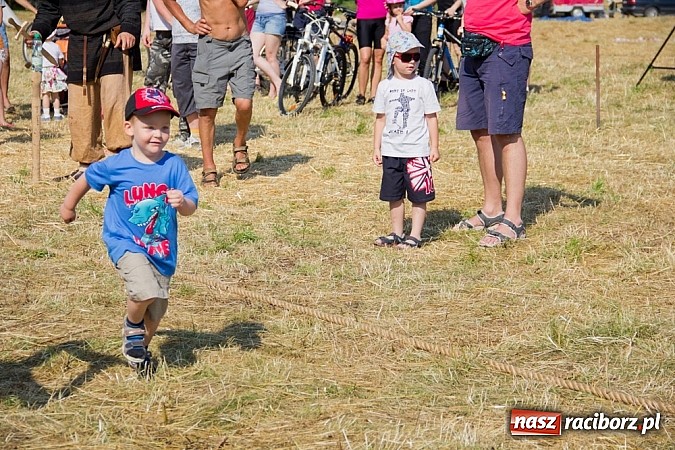 Zdjęcie w galerii na portalu naszraciborz.pl: Niedziela ze wczesnym średniowieczem wiadomości z regionu