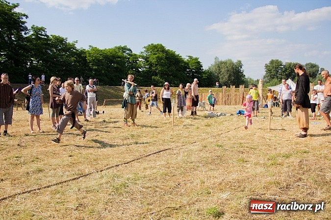 Zdjęcie w galerii na portalu naszraciborz.pl: Niedziela ze wczesnym średniowieczem wiadomości z regionu