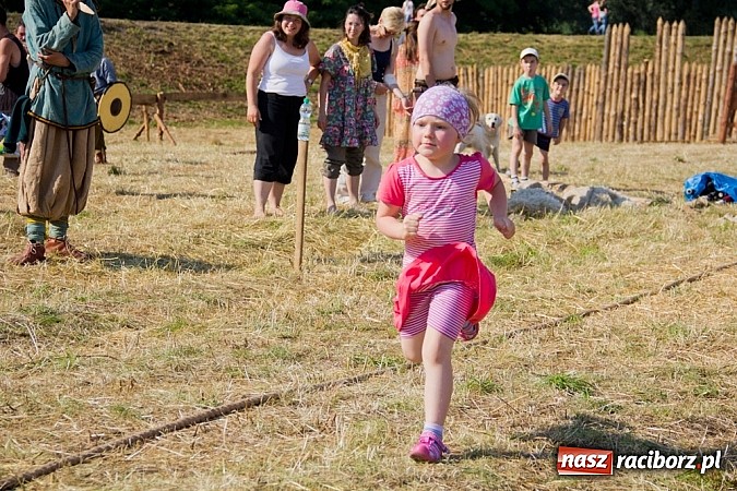 Zdjęcie w galerii na portalu naszraciborz.pl: Niedziela ze wczesnym średniowieczem wiadomości z regionu