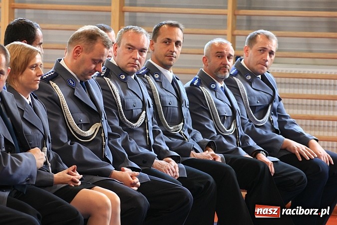 Zdjęcie w galerii na portalu naszraciborz.pl: Święto policji. 89 osób otrzymało awanse wiadomości z regionu