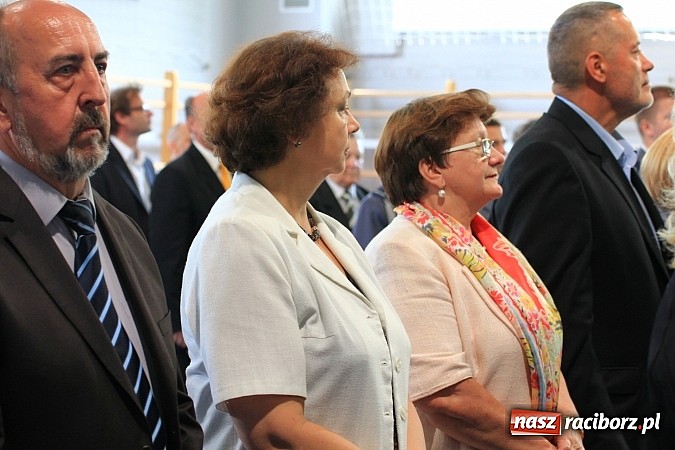 Zdjęcie w galerii na portalu naszraciborz.pl: Święto policji. 89 osób otrzymało awanse wiadomości z regionu