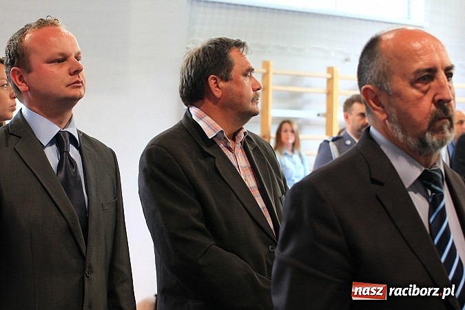 Zdjęcie w galerii na portalu naszraciborz.pl: Święto policji. 89 osób otrzymało awanse wiadomości z regionu