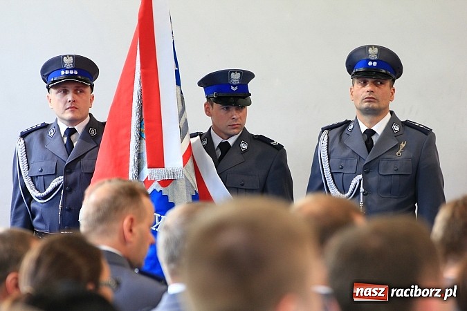 Zdjęcie w galerii na portalu naszraciborz.pl: Święto policji. 89 osób otrzymało awanse wiadomości z regionu