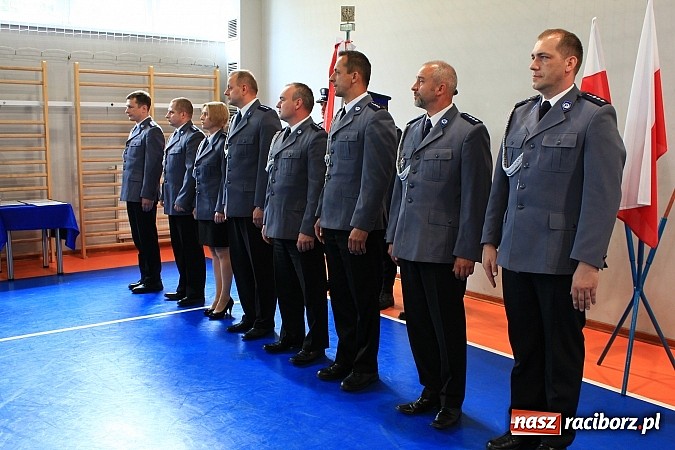 Zdjęcie w galerii na portalu naszraciborz.pl: Święto policji. 89 osób otrzymało awanse wiadomości z regionu