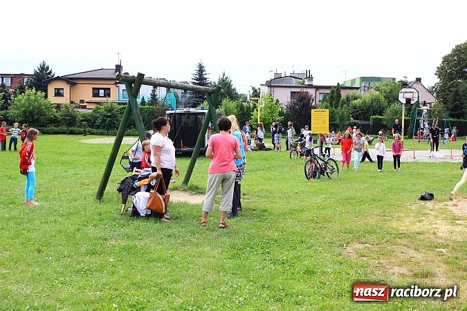 Zdjęcie w galerii na portalu naszraciborz.pl: Piknik z policją i strażą miejską wiadomości z regionu