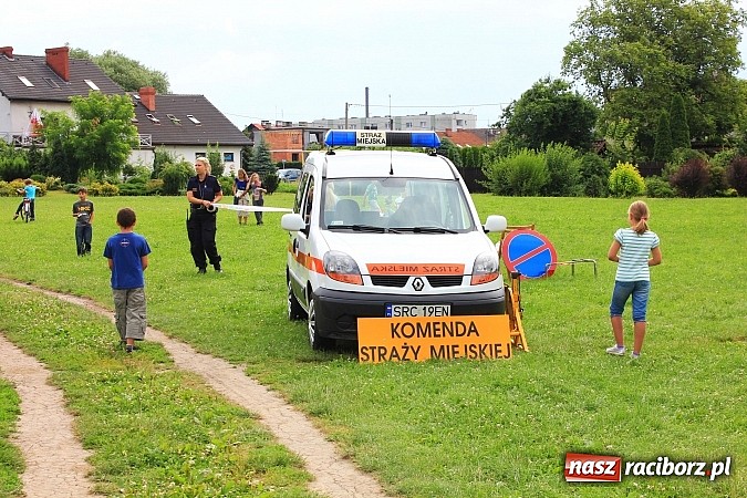 Zdjęcie w galerii na portalu naszraciborz.pl: Piknik z policją i strażą miejską wiadomości z regionu